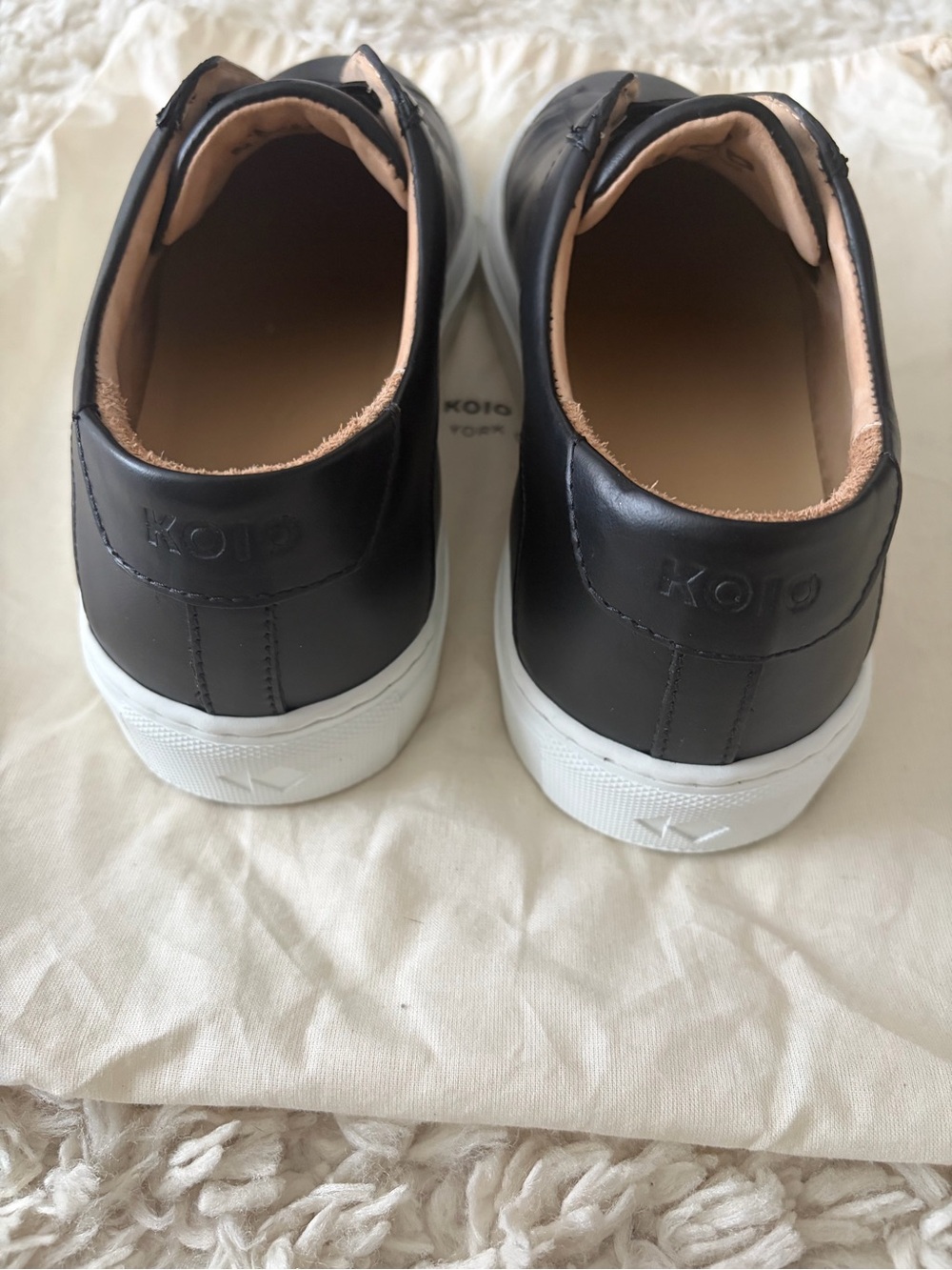 Koio Capri X Slip-On Sneakers Black Leather Men's Size 9 - Picture 6 of 12